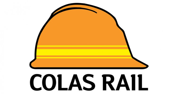 Vokkero sur la voie du ferroviaire avec Colas Rail