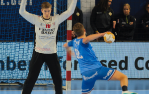 Les arbitres de handball de la Fédération Européenne de Handball sont équipés de Vokkero Elite afin d'assurer une communication claire